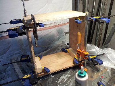 09 02 13 guitar 1x12 cabinet clamped up.jpg