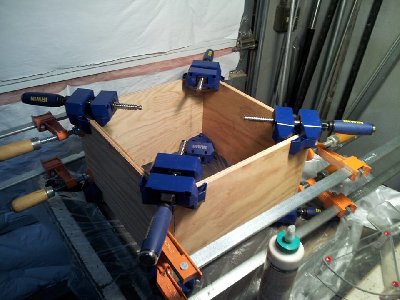 09 02 13 guitar 1x12 cabinet 90 degree clamps.jpg